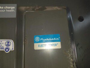 Pushmatic electrical panel