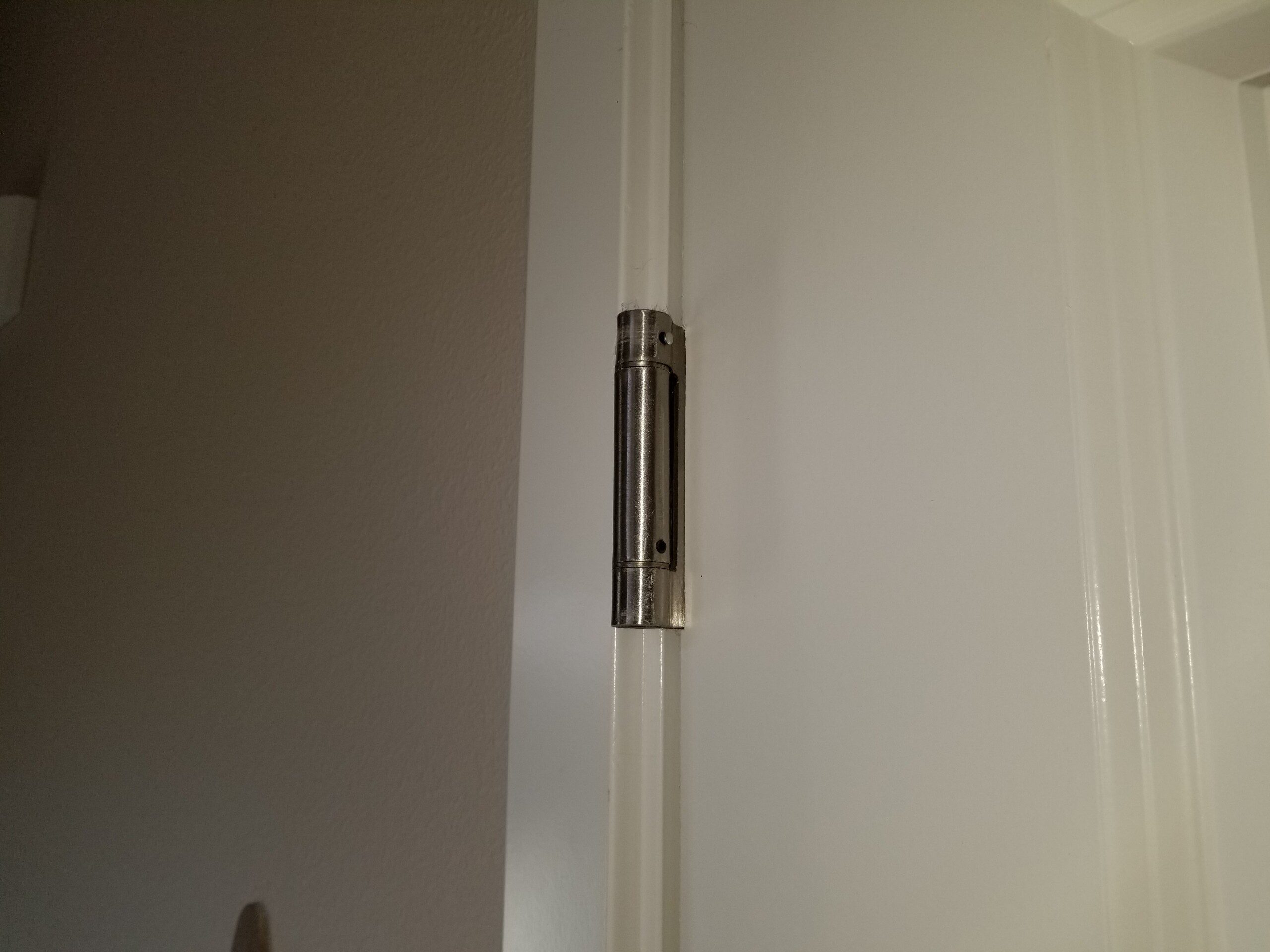how to install self closing door hinge 