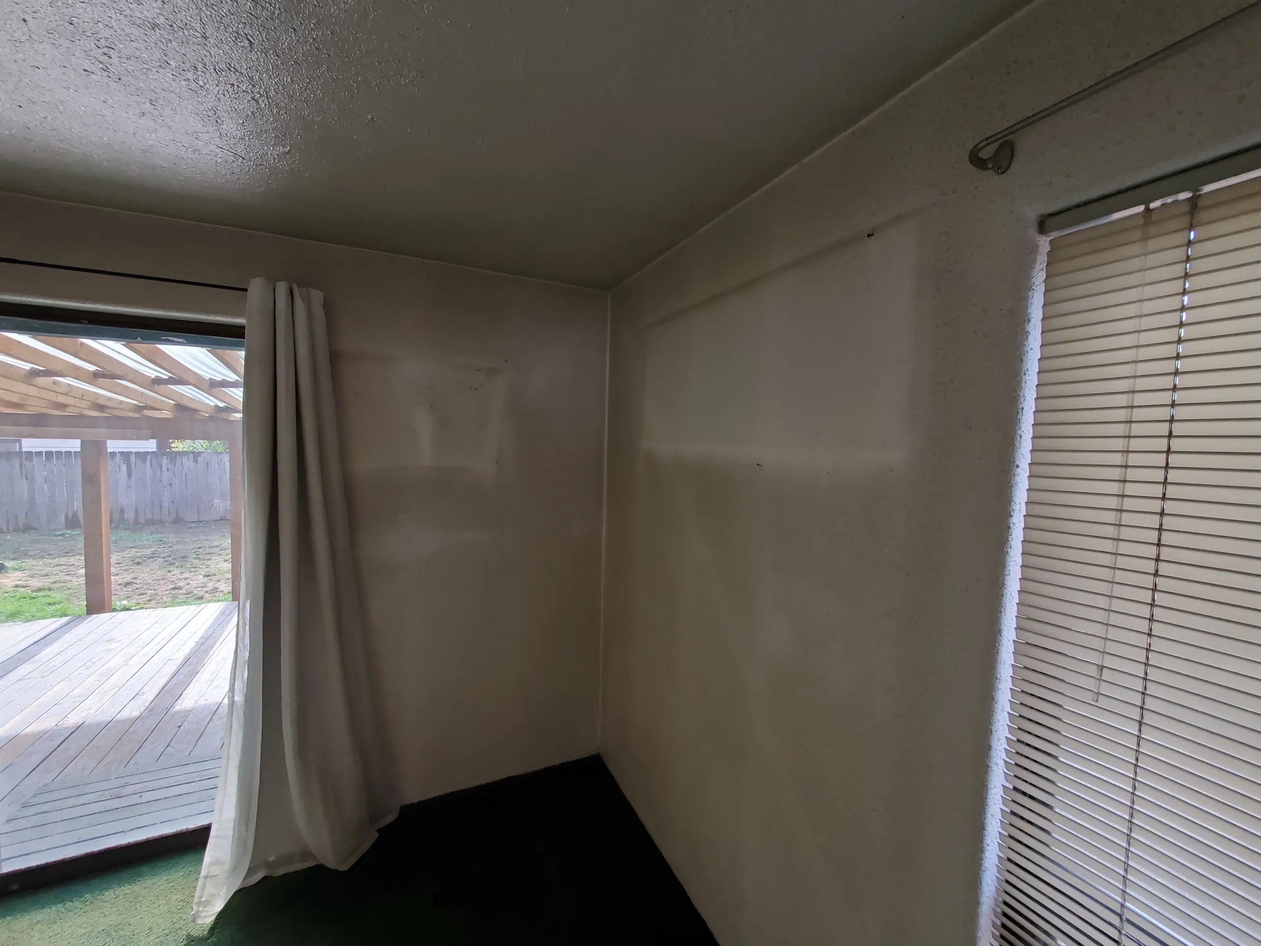 Drywall Ghosting